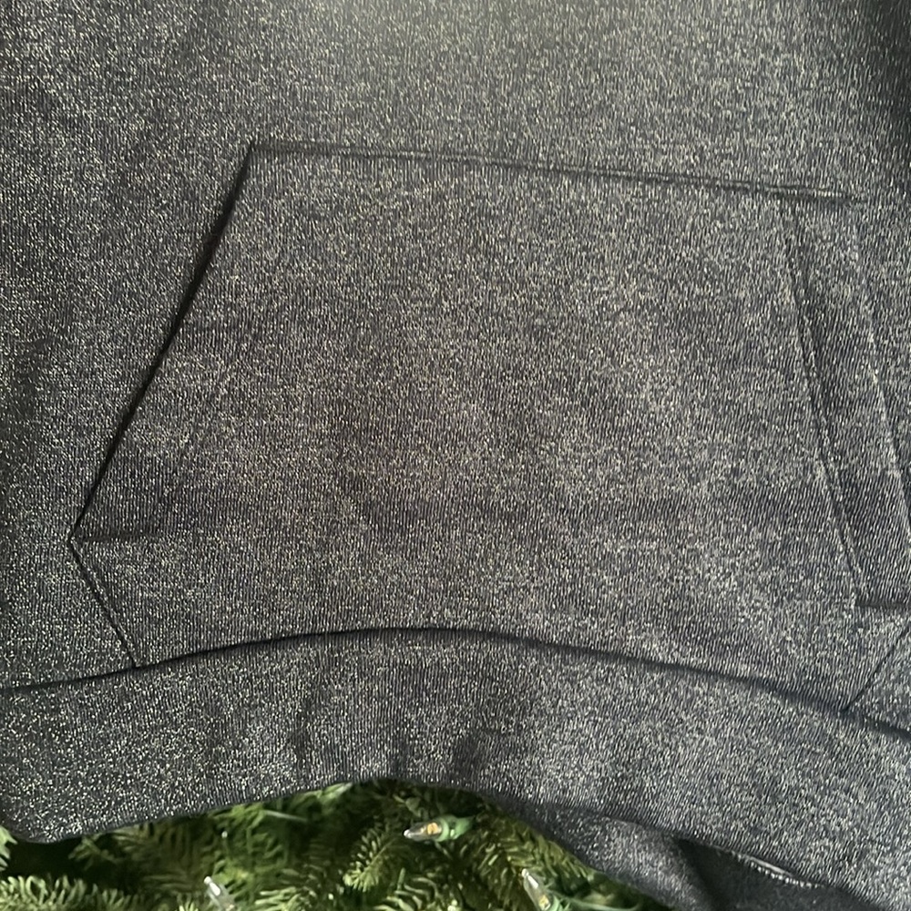 Nike girls high low sweater super soft glittery hoodie 
Size 5, 6, 6x - Picture 6 of 12